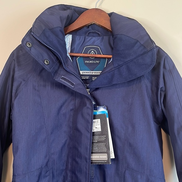 NEW Powder Room Micro-Lite Jacket - Picture 2 of 11